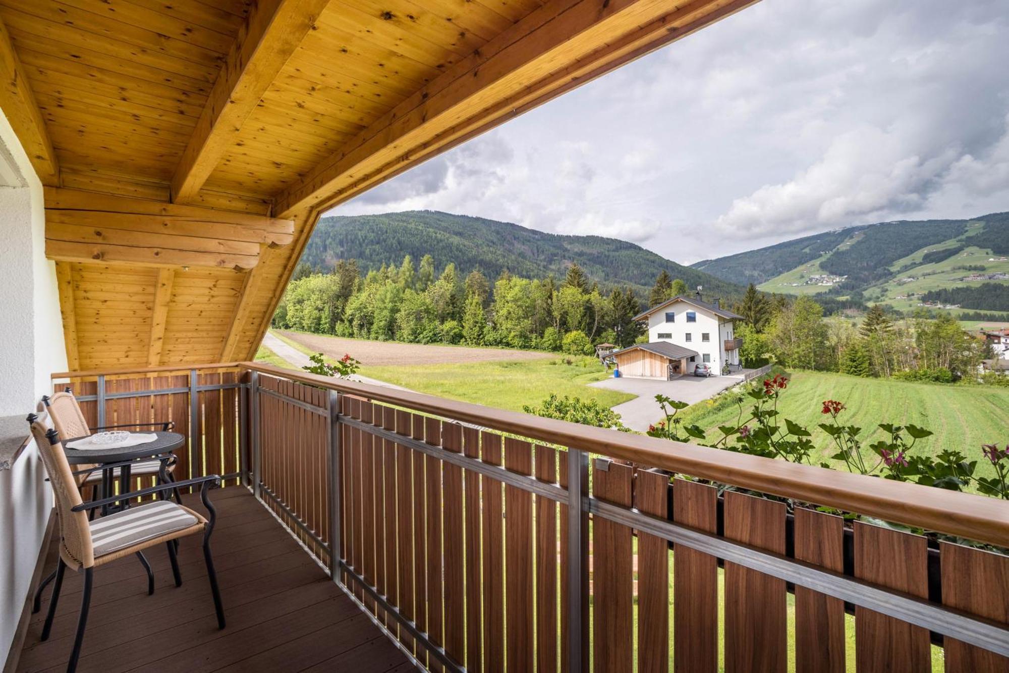Oberhoelzlhof Valdaora di Sopra Buitenkant foto
